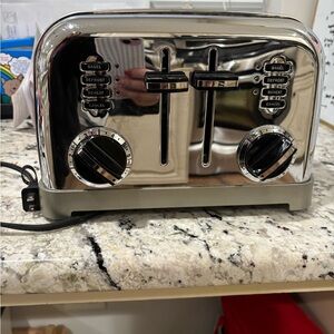 Cuisinart® Classic Metal 4-Slice Toaster
